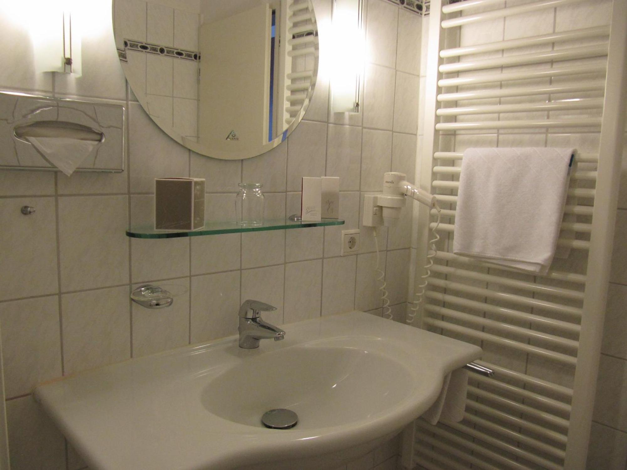 Hotel Pension Marie-Luise, Hotel Garni Бад Бевензен Стая снимка